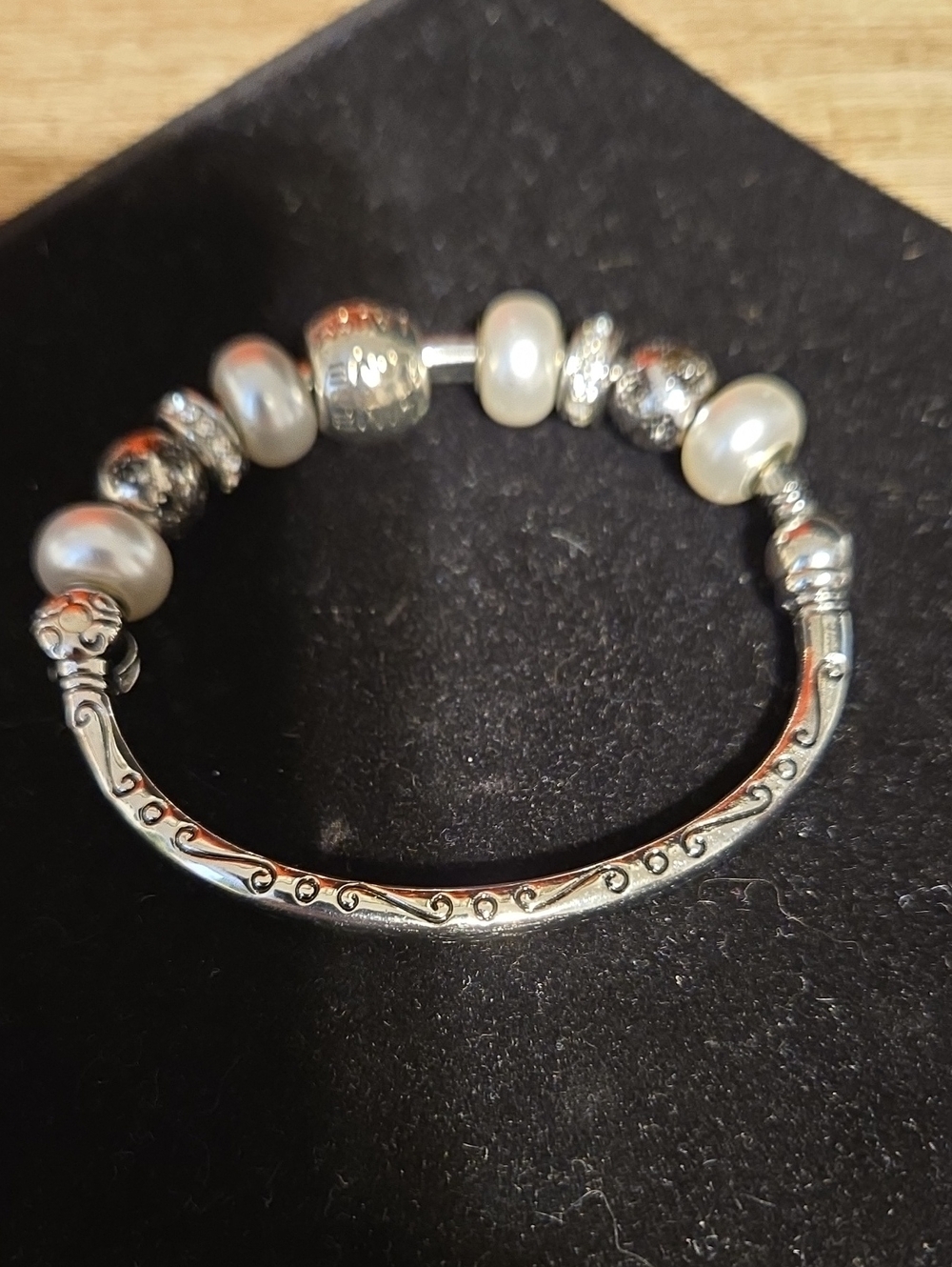 Interchangeable Charm Bangle Bracelet - Hinged Silver Tone Screw End Cap Base